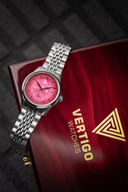 Vertigo Divo Magenta