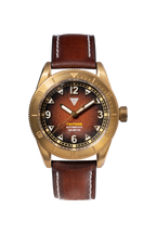 Orologio Vertigo Tritone bronzo con quadrante roccia rossa vista frontale