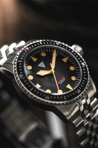 Vertigo Medusa Black
