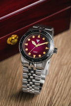 Vertigo Medusa Red