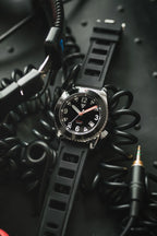 Vertigo Tritone Black