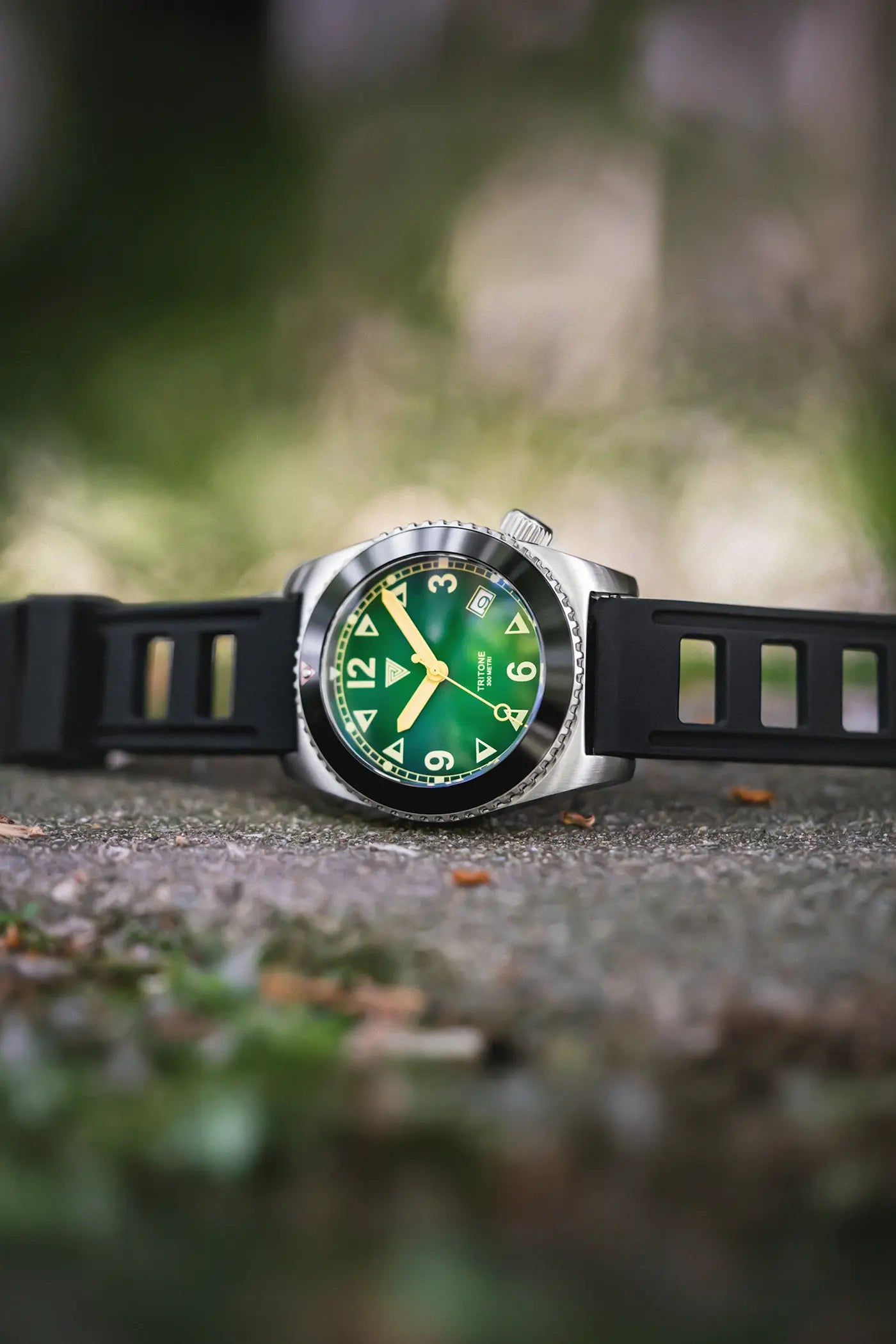 Vertigo Tritone Green