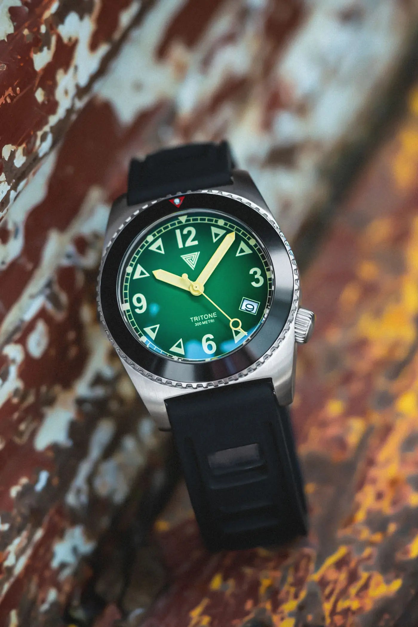 Vertigo Tritone Green