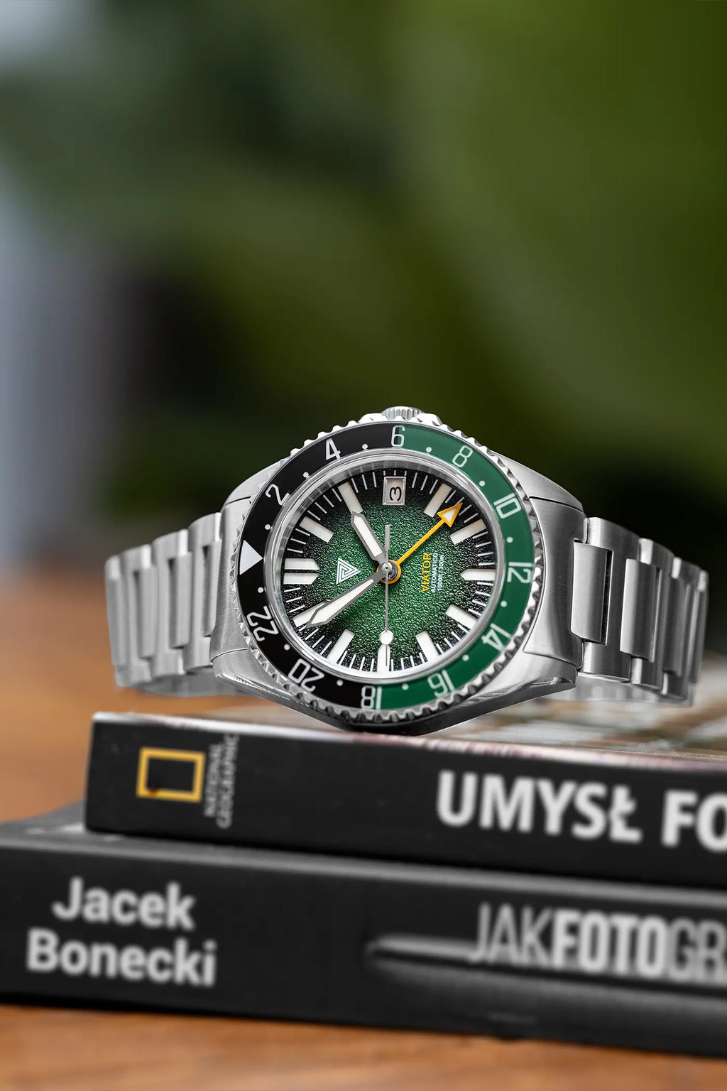 Vertigo Viator GMT Das Grüne