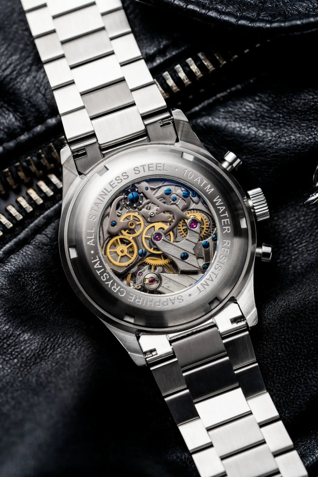 Orologio Vertigo Pilot One V2 reverse panda cronografo automatico con fondello a vista e movimento meccanico in acciaio
