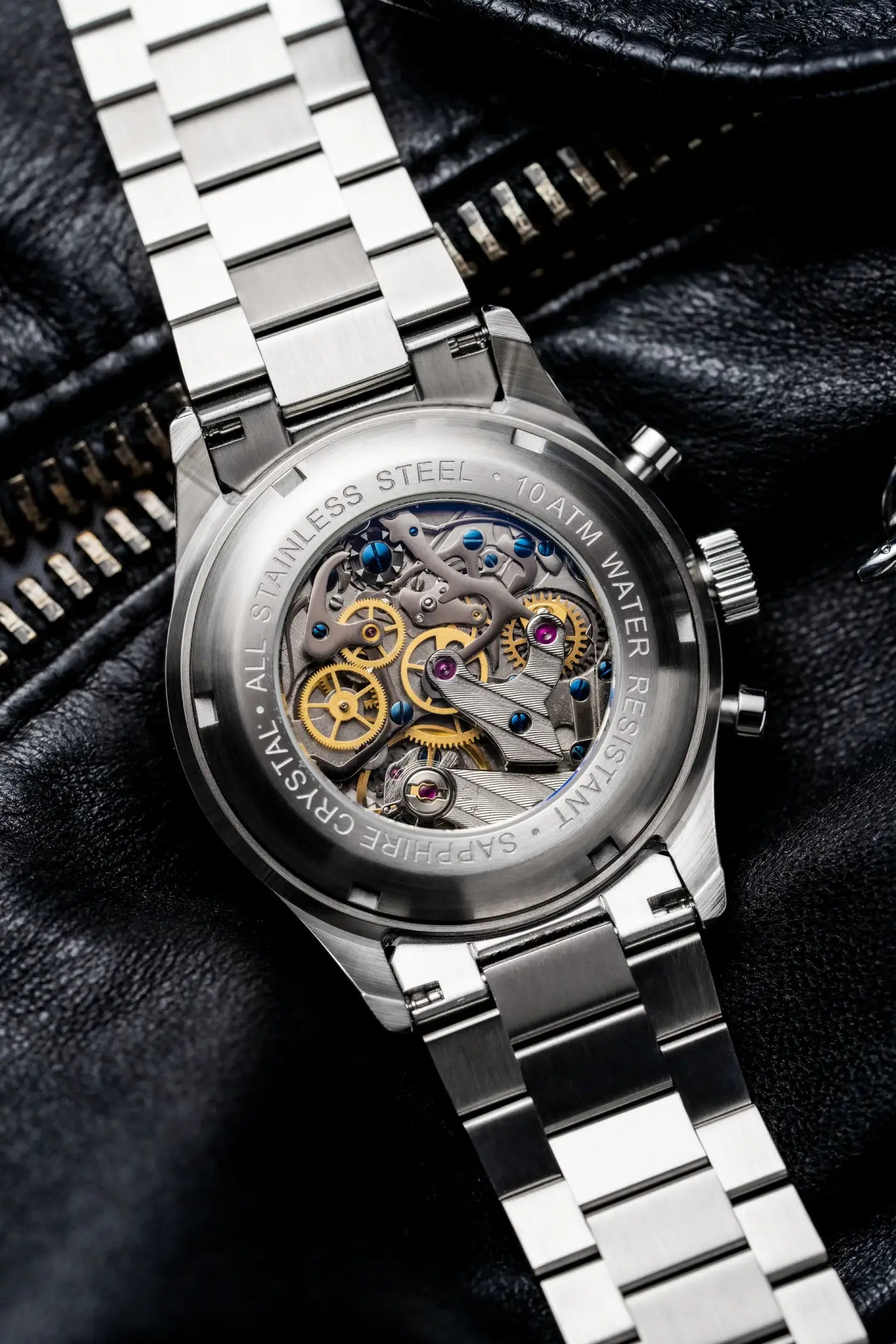 Orologio Vertigo Pilot One V2 reverse panda cronografo automatico con fondello a vista e movimento meccanico in acciaio
